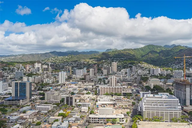 $3,175 | 1388 Kapiolani Boulevard, Unit 3804, Honolulu, HI 96814