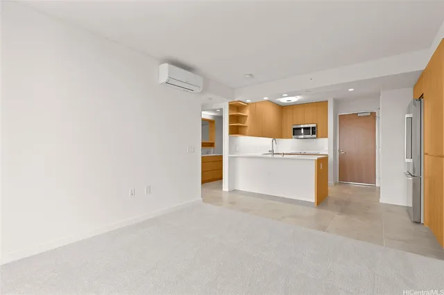 $3,175 | 1388 Kapiolani Boulevard, Unit 3804, Honolulu, HI 96814
