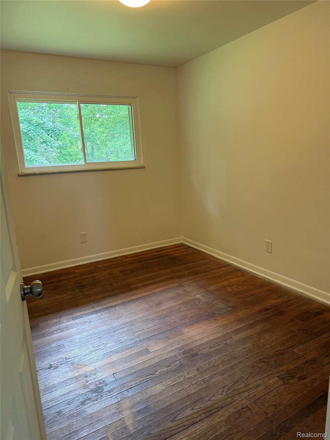 5395 Oak Grove Road Howell, MI 48855 - Photo 11 of 15 IMG_1770.jpeg