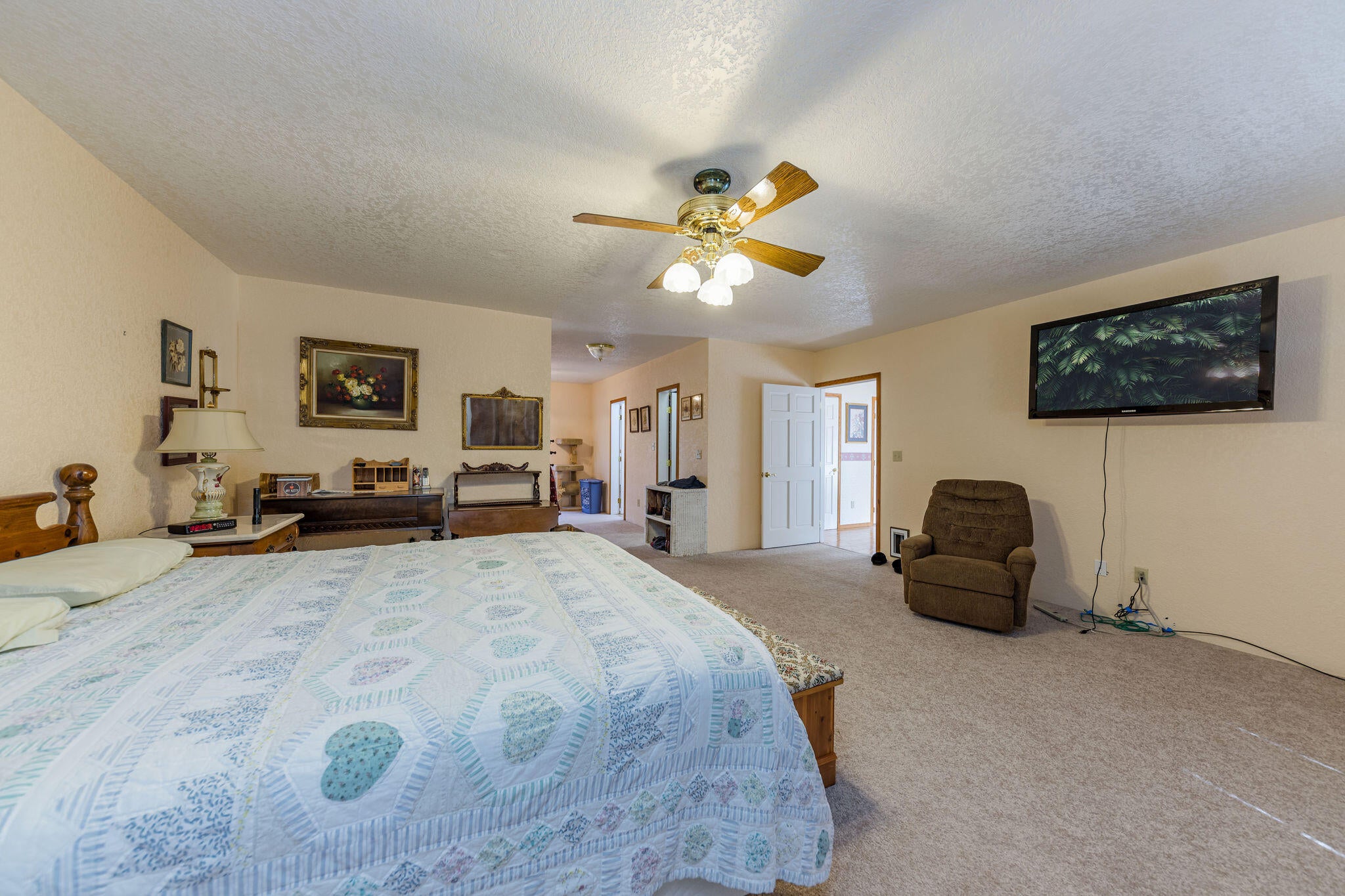6790 Holland Loop Road Cave Junction, OR 97523 - Photo 46 of 150 HD-59