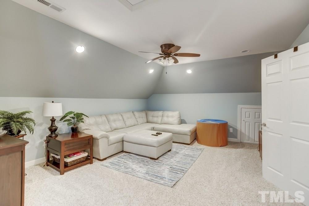 5040 Big Creek Road Raleigh, NC 27613 - Photo 18 of 24