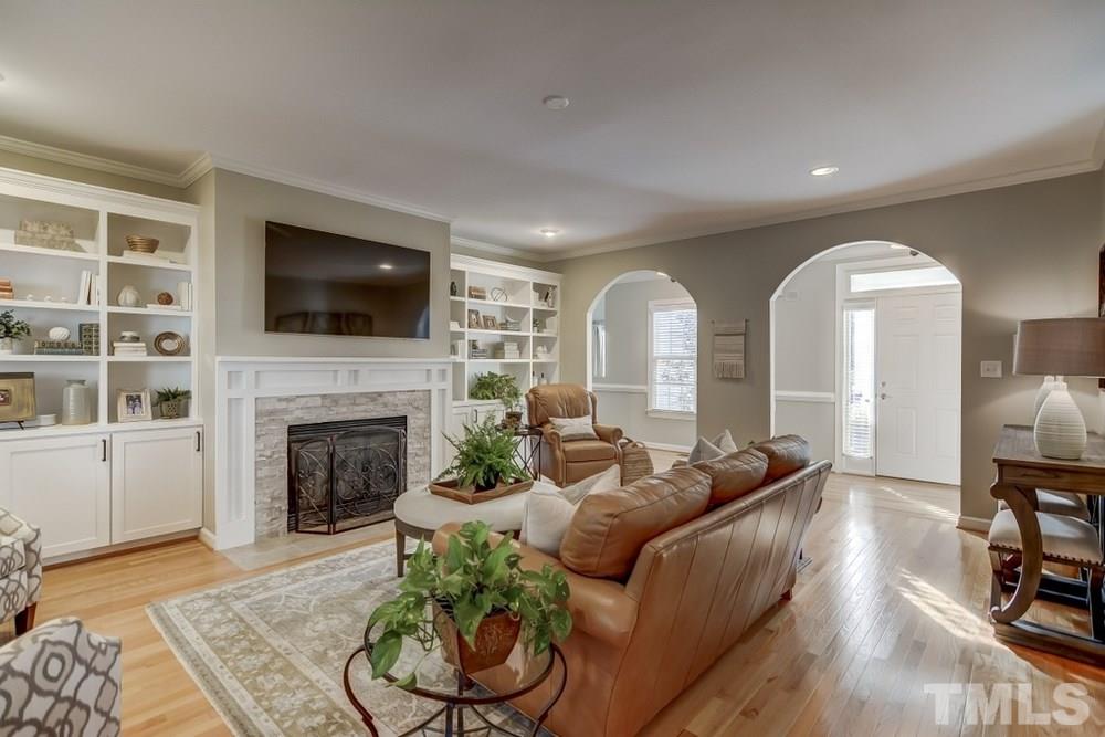 5040 Big Creek Road Raleigh, NC 27613 - Photo 3 of 24