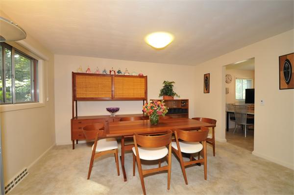 21 Woodward Road Framingham, MA 01701 - Photo 7 of 28 Gallery Image 7