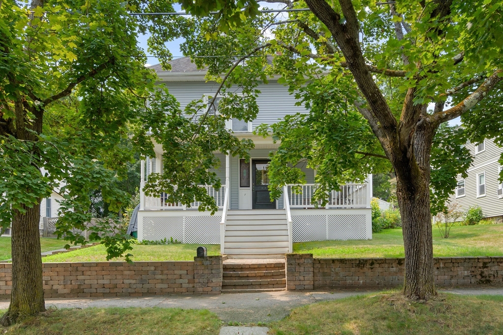 7 Haskell Avenue Clinton, MA 01510 - Photo 3 of 42 Gallery Image 3