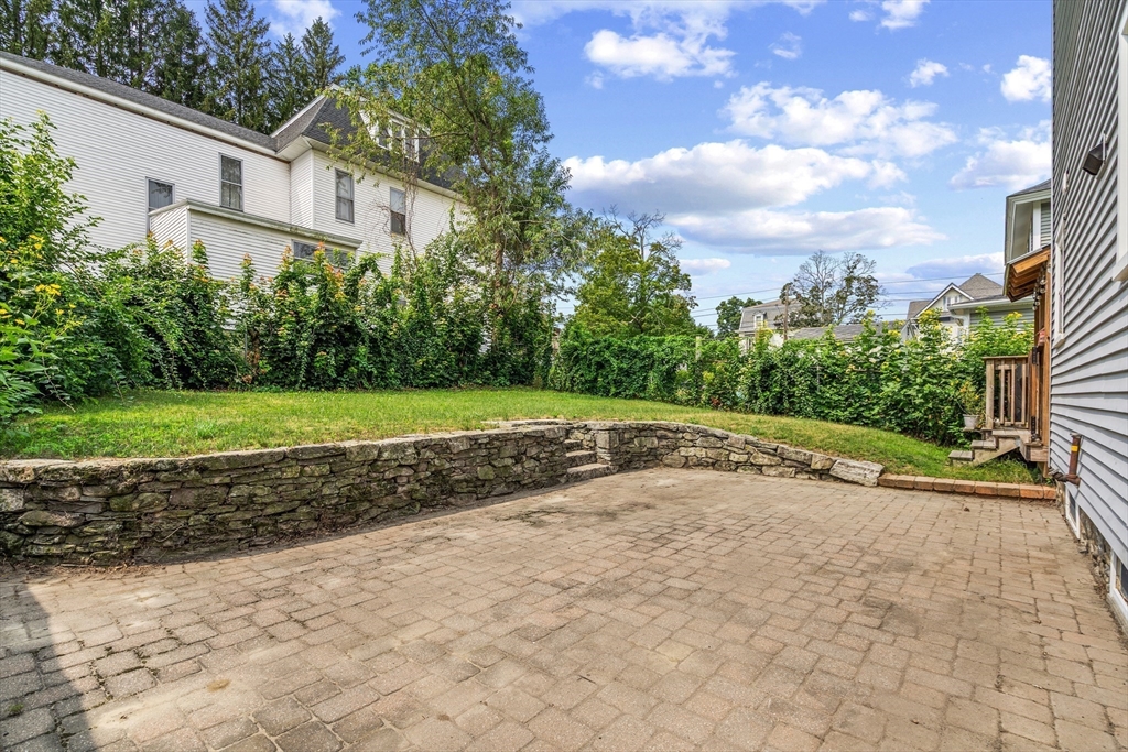 7 Haskell Avenue Clinton, MA 01510 - Photo 9 of 42 Gallery Image 9