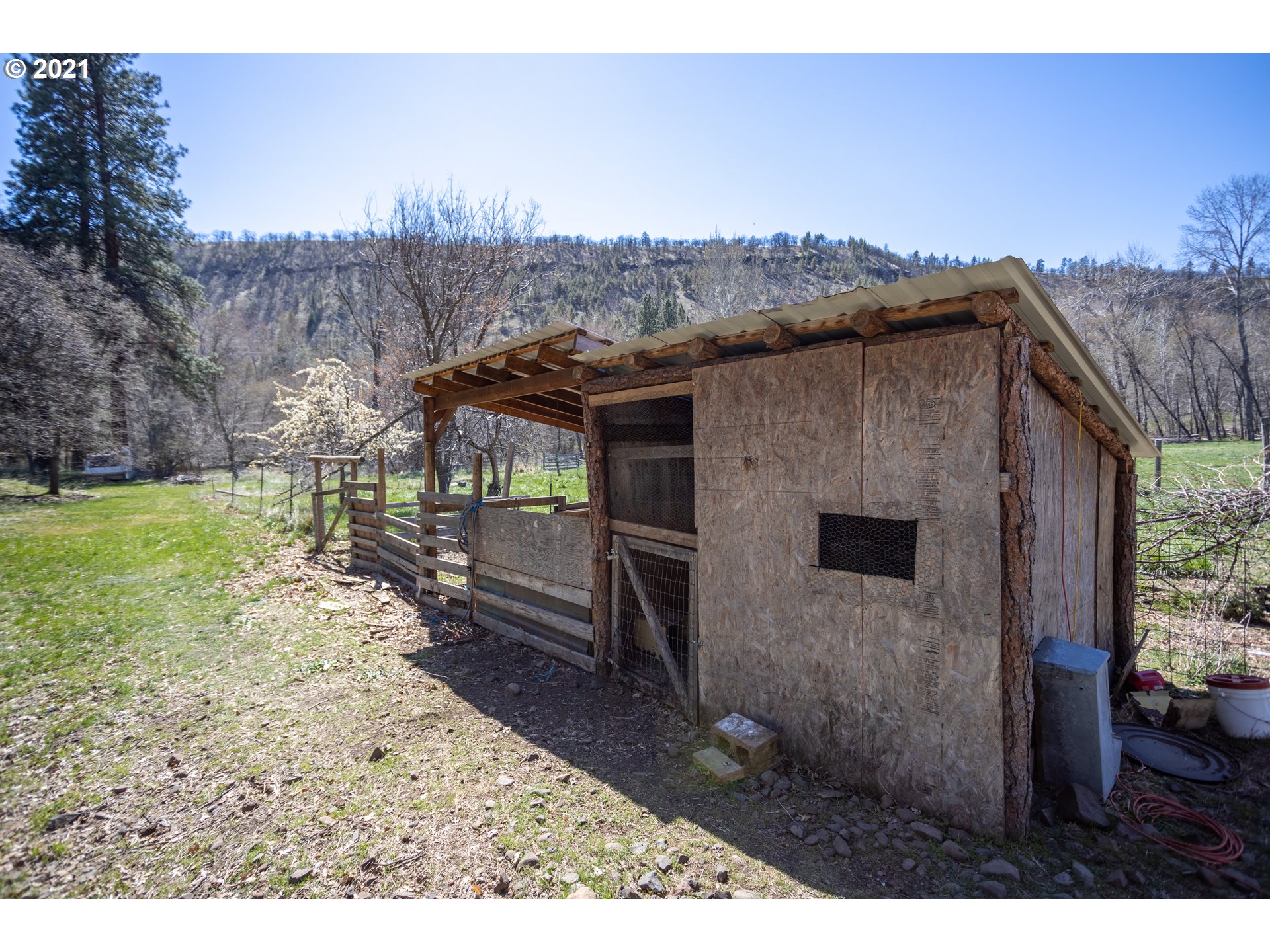 80788 Shadybrook Road Tygh Valley, OR 97063 - Photo 29 of 29 Gallery Image 29