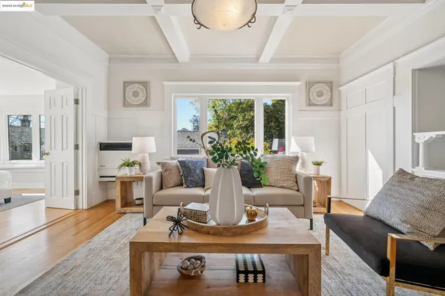 $995,000 | 4949 Coronado Avenue, Oakland, CA 94618