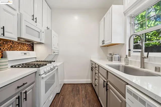 $995,000 | 4949 Coronado Avenue, Oakland, CA 94618