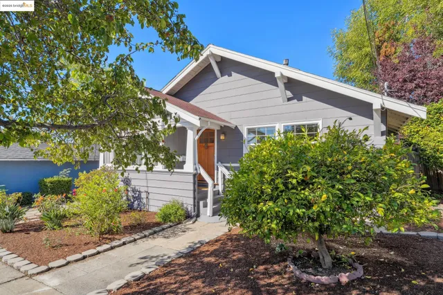 $995,000 | 4949 Coronado Avenue, Oakland, CA 94618