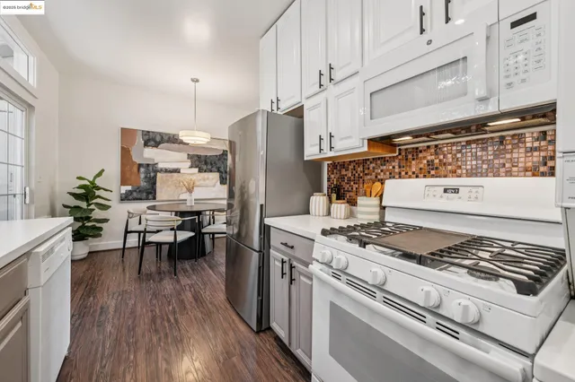 $995,000 | 4949 Coronado Avenue, Oakland, CA 94618