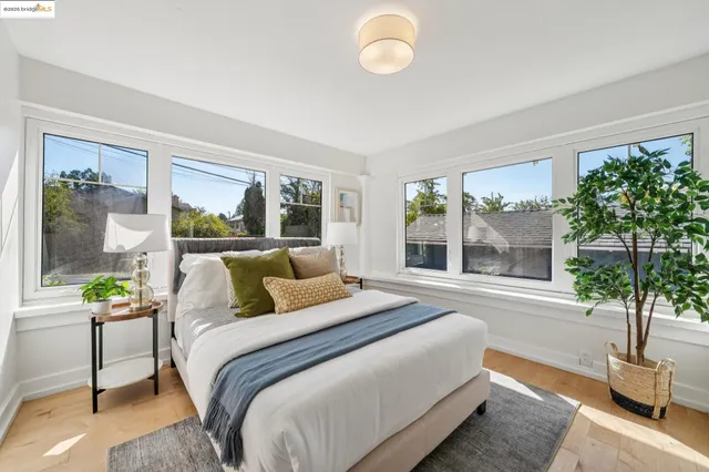 $995,000 | 4949 Coronado Avenue, Oakland, CA 94618