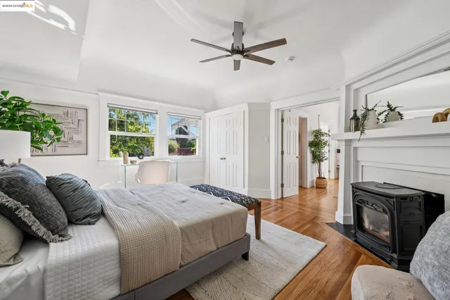 $995,000 | 4949 Coronado Avenue, Oakland, CA 94618