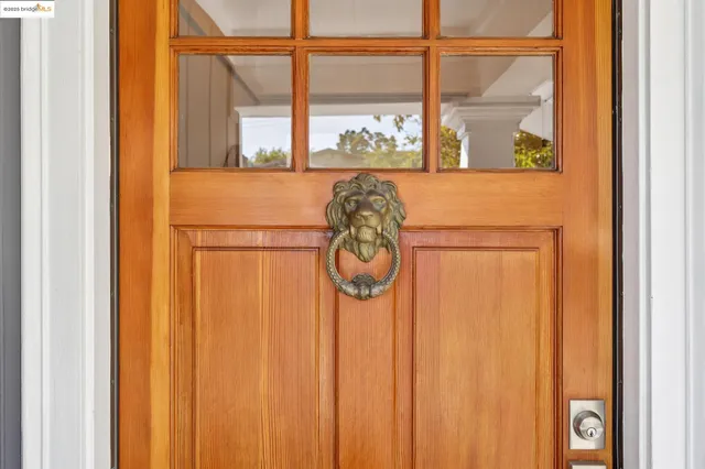 $995,000 | 4949 Coronado Avenue, Oakland, CA 94618