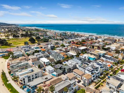 $1,990,000 | 844 Isthmus Court, San Diego, CA 92109
