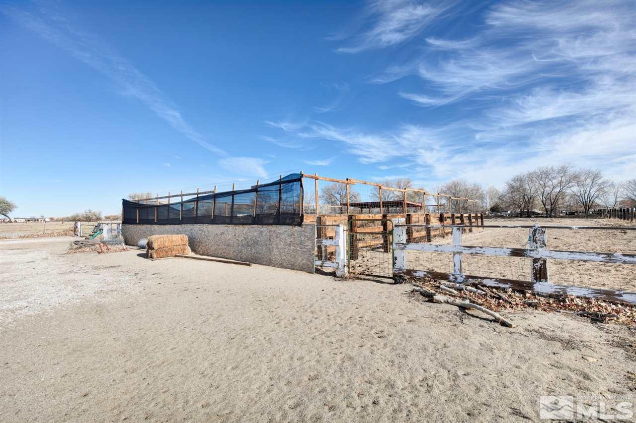 4293 Solias Road Fallon, NV 89406 - Photo 10 of 30 a view of a building with a yard