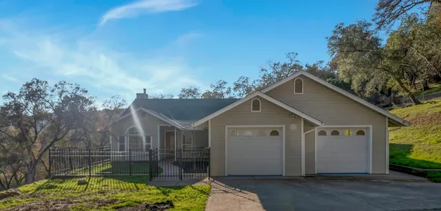 $775,000 | 4741 East China Hill Road, El Dorado, CA 95623