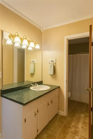 $199,000 | 402 Longstreet Drive, Pineville, LA 71360