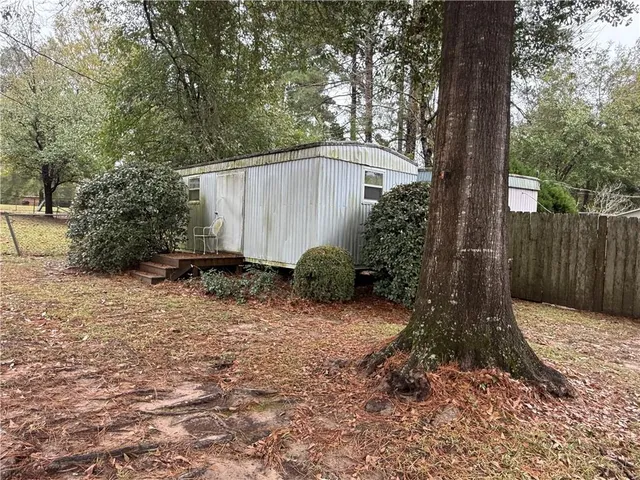 $199,000 | 402 Longstreet Drive, Pineville, LA 71360