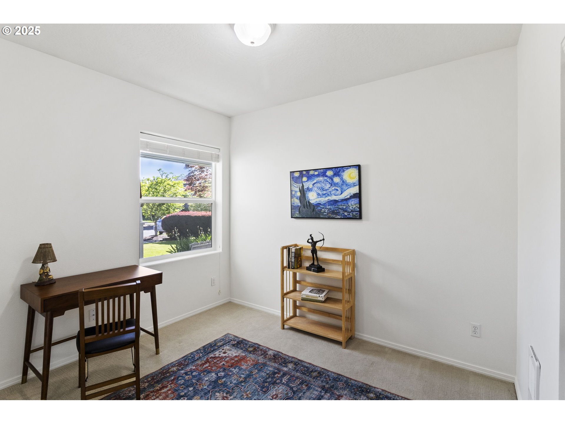 2175 Kelsey Lane Eugene, OR 97402 - Photo 18 of 27 a view of workspace with wooden floor and dining room