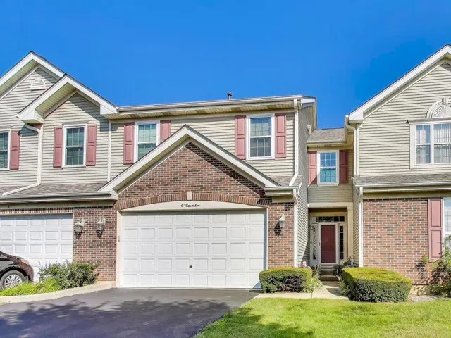 $377,900 | 4 Haverton Court, Streamwood, IL 60107