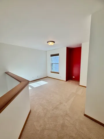 $377,900 | 4 Haverton Court, Streamwood, IL 60107