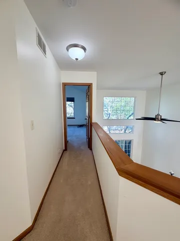 $377,900 | 4 Haverton Court, Streamwood, IL 60107