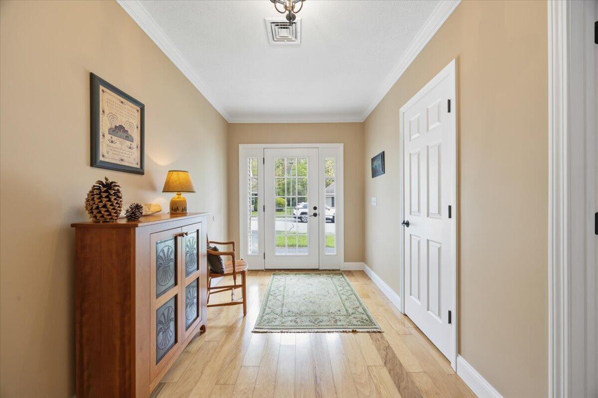 85 Kavanaugh Road, Unit 85 Old Orchard Beach, ME 04064 - Photo 3 of 31 06-85 Kavanaugh-6