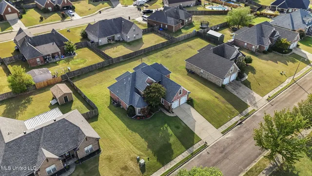 $339,000 | 69 Lake Pointe Drive, Hernando, MS 38632