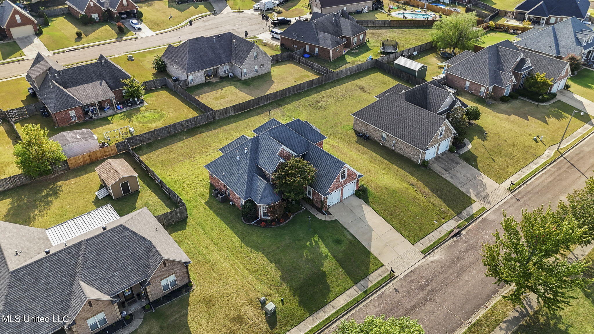 69 Lake Pointe Drive Hernando, MS 38632 - Photo 5 of 22 28-web-or-mls-69 Lake Pointe Dr-28