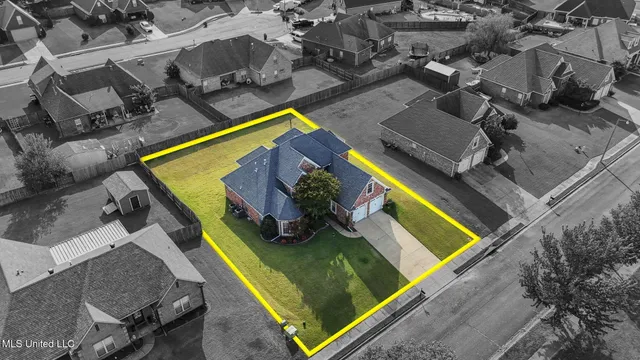 $339,000 | 69 Lake Pointe Drive, Hernando, MS 38632