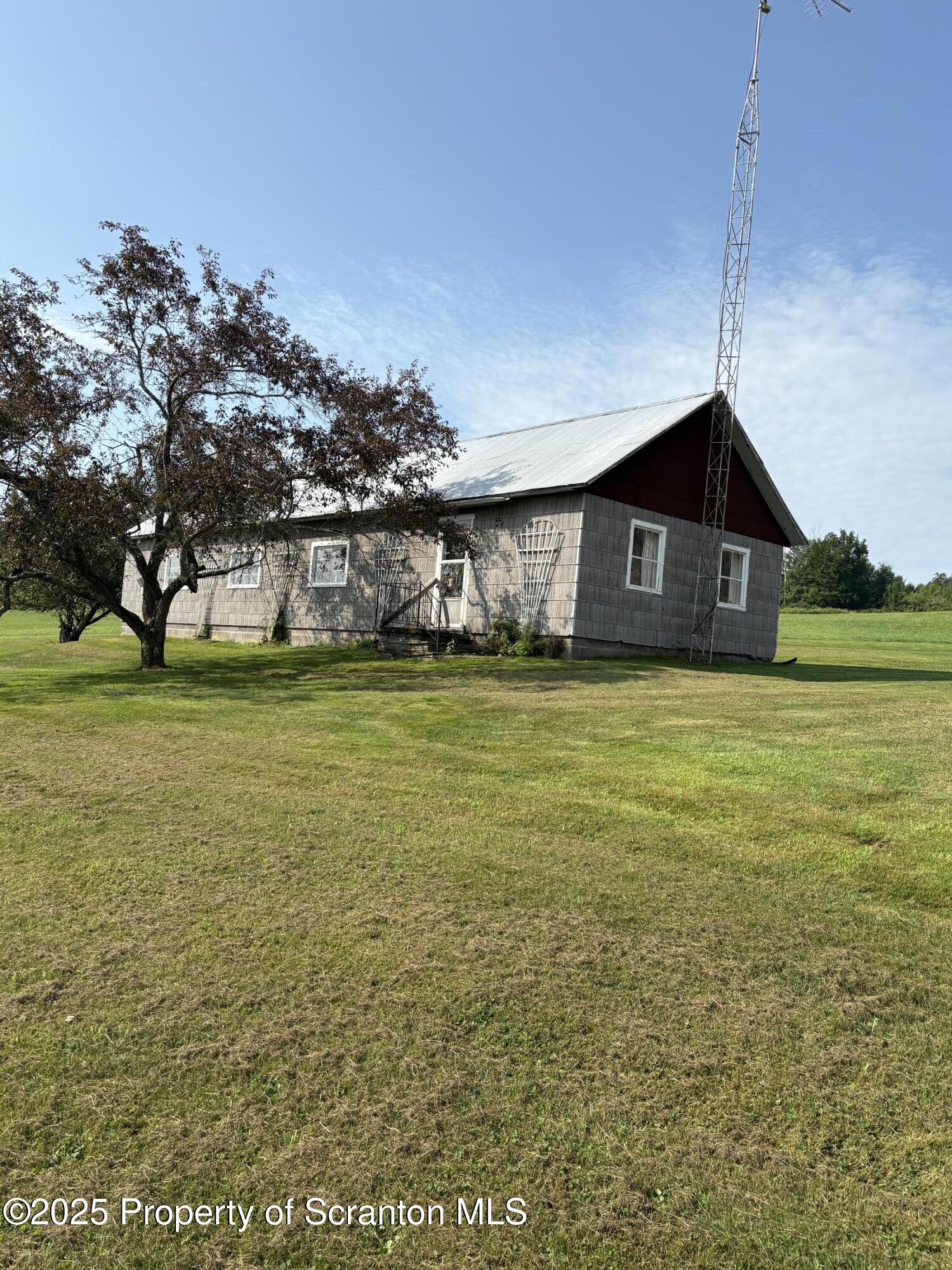2416 State Road 2012 Union Dale, PA 18421 - Photo 15 of 16 Workshop