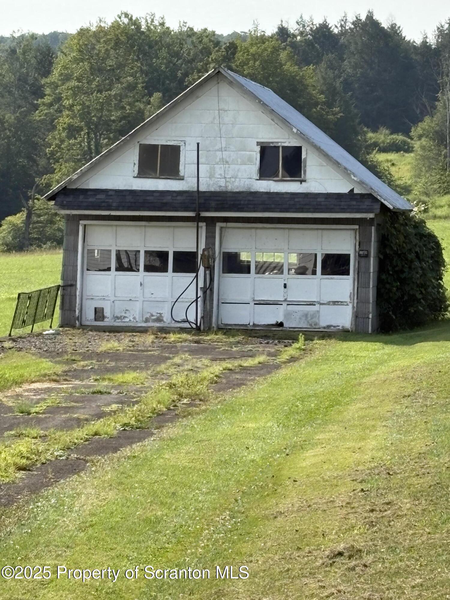 2416 State Road 2012 Union Dale, PA 18421 - Photo 16 of 16 Garage