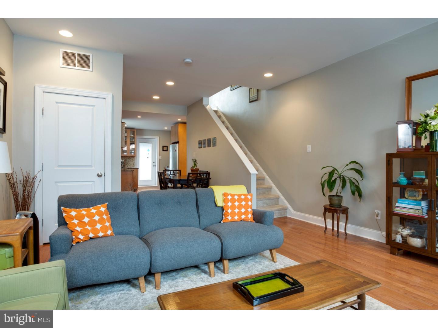 2012 Carpenter Street Philadelphia, PA 19146 - Photo 3 of 20