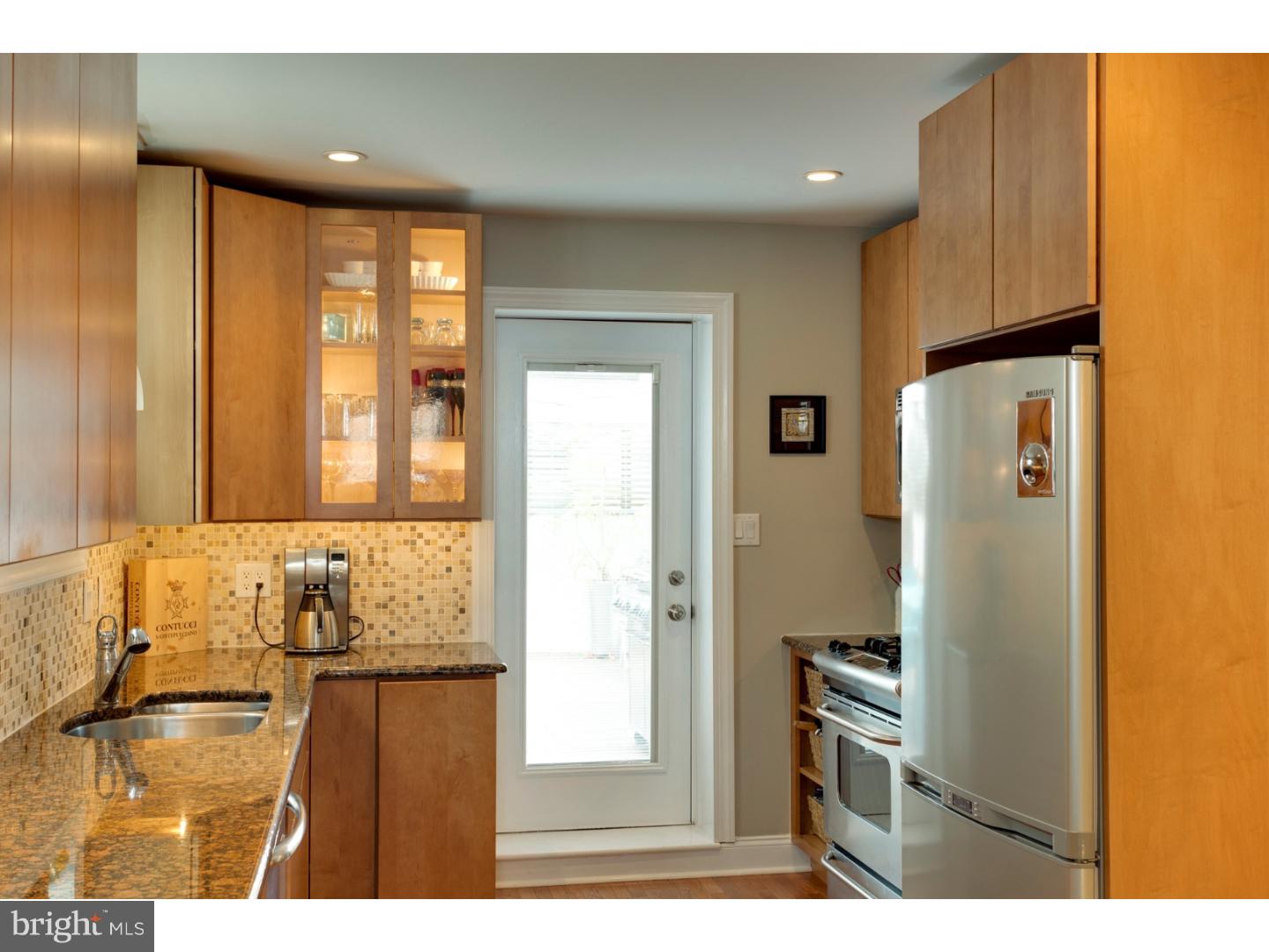 2012 Carpenter Street Philadelphia, PA 19146 - Photo 5 of 20