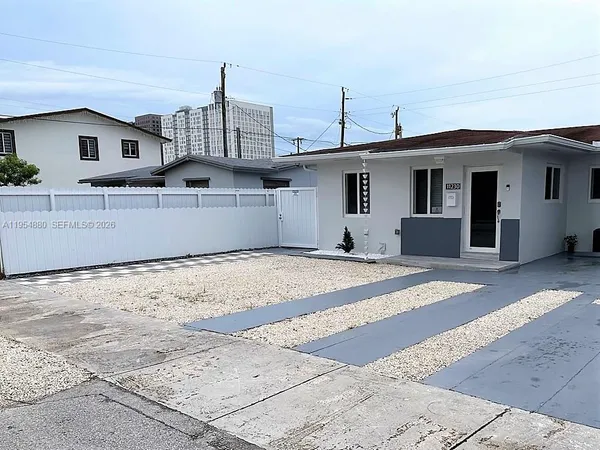 a house view with a outdoor space