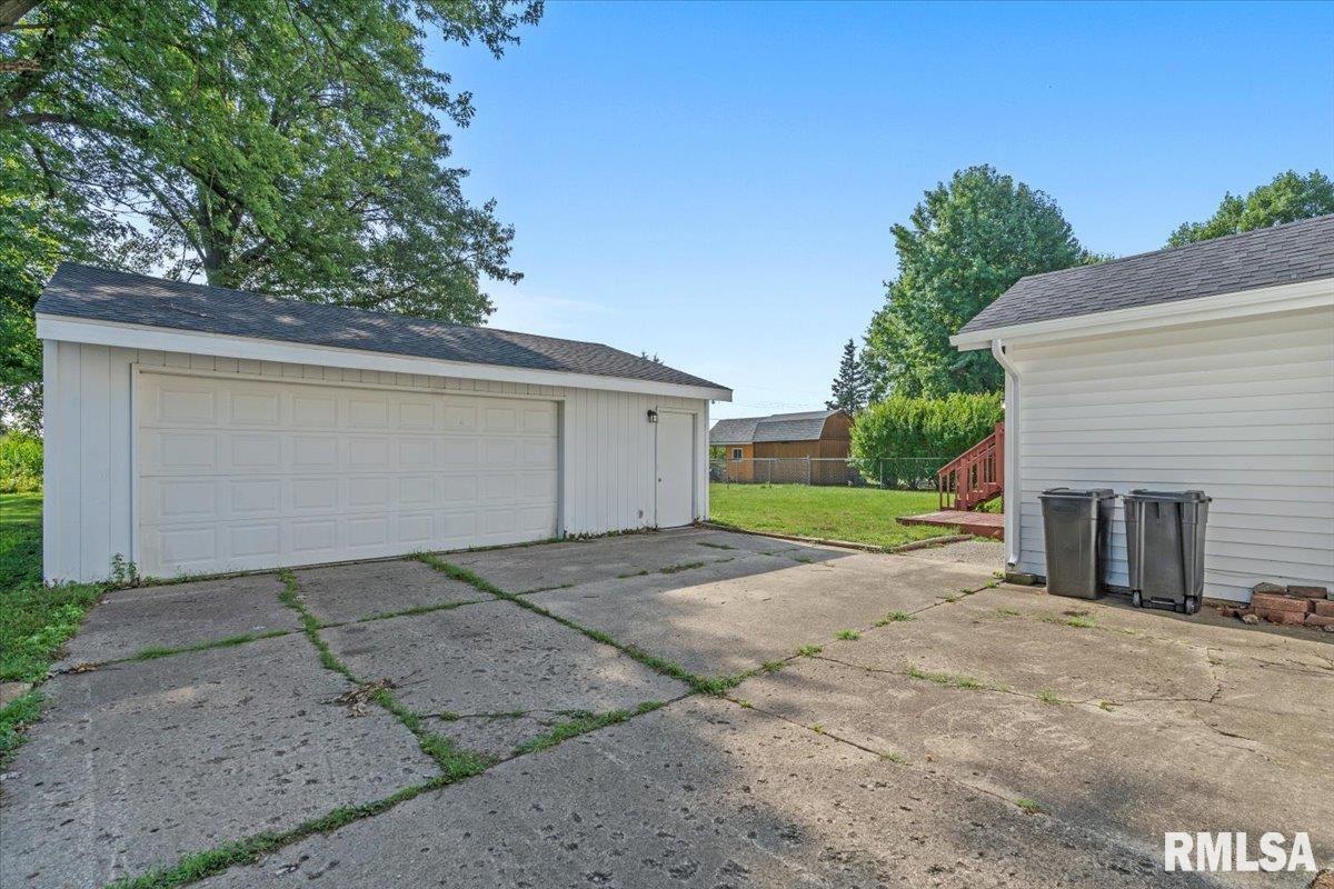 34 Providence Lane Springfield, IL 62711 - Photo 32 of 38