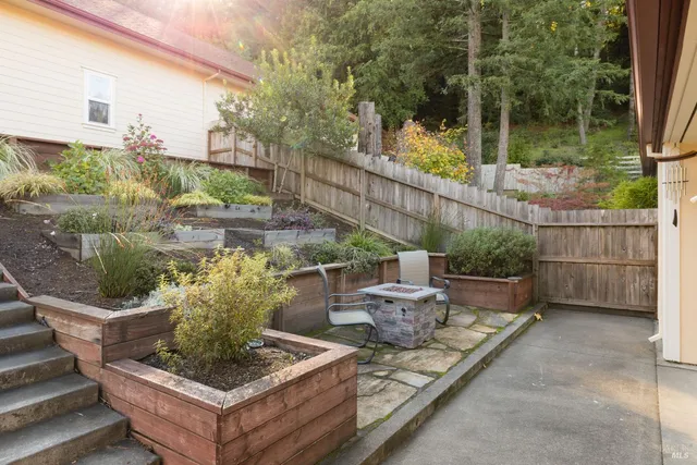 $499,000 | 14632 Jomark Lane, Occidental, CA 95465