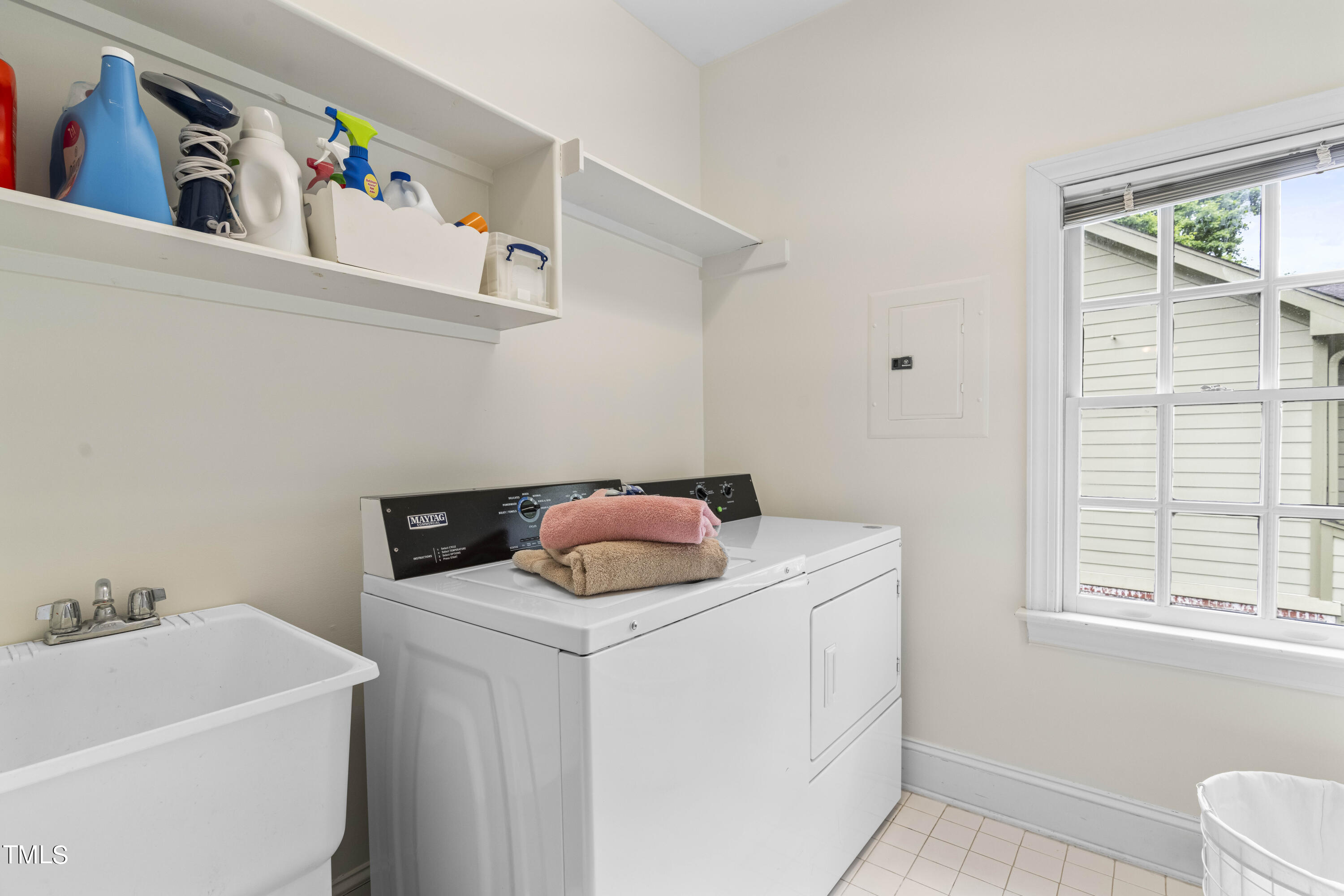 2510 Anderson Drive Raleigh, NC 27608 - Photo 33 of 40 DSC03043