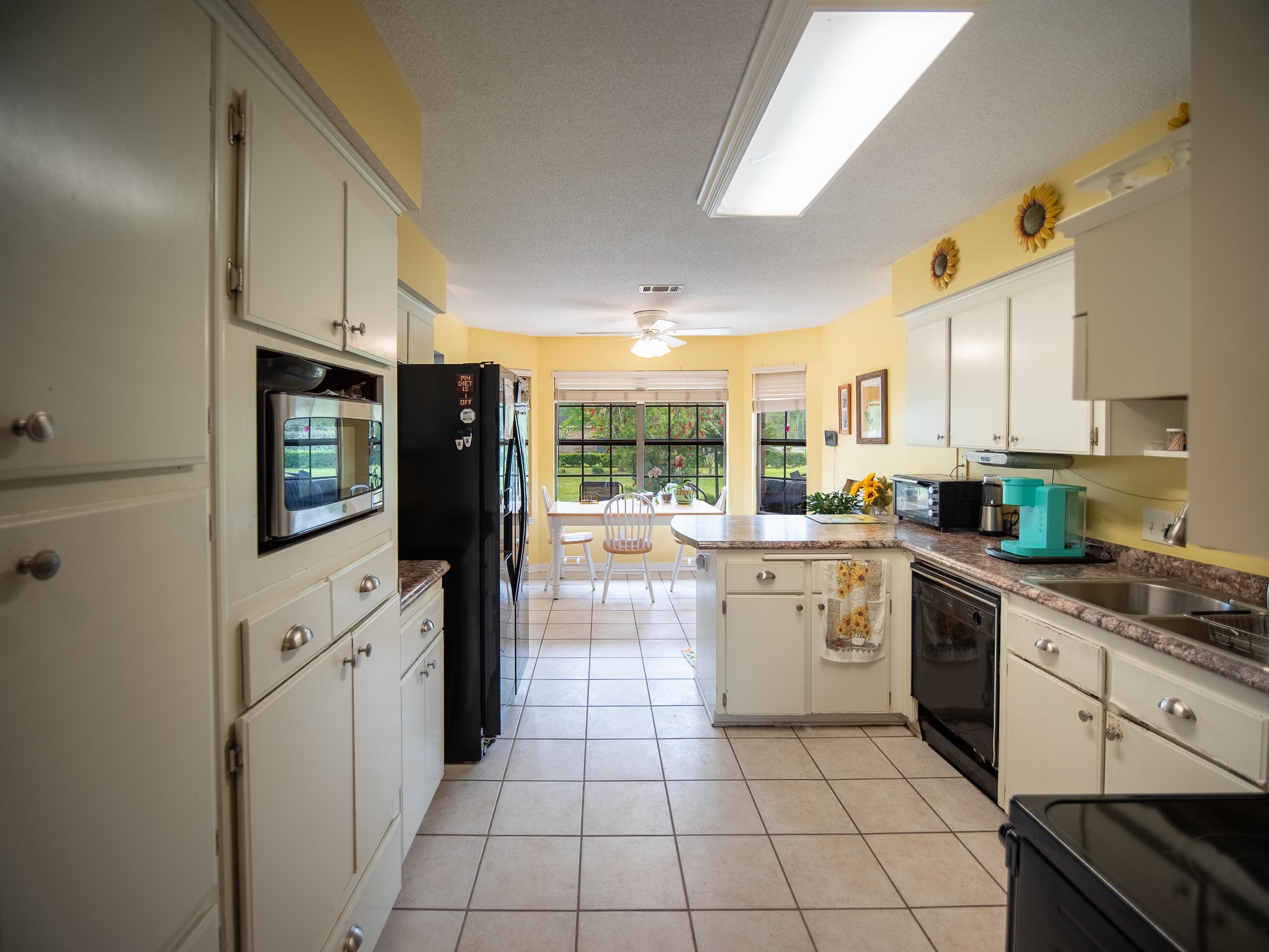 9025 Lakeview Drive Foley, AL 36535 - Photo 5 of 43