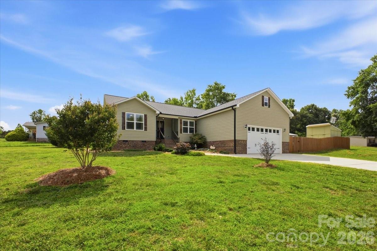 3788 Rene Lane Maiden, NC 28650 - Photo 4 of 40