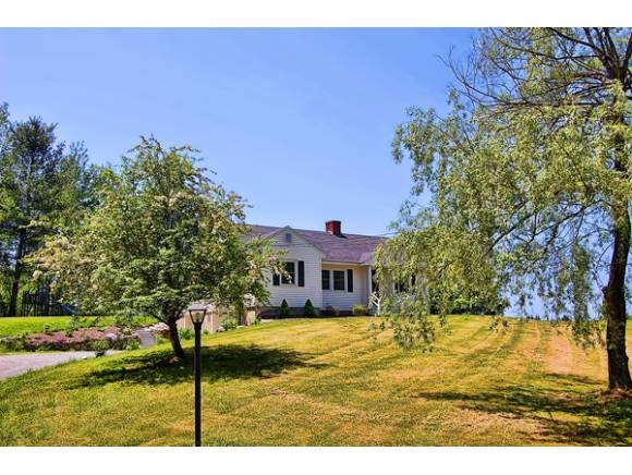 33 Burpee Hill Road New London, NH 03257 - Photo 1 of 1