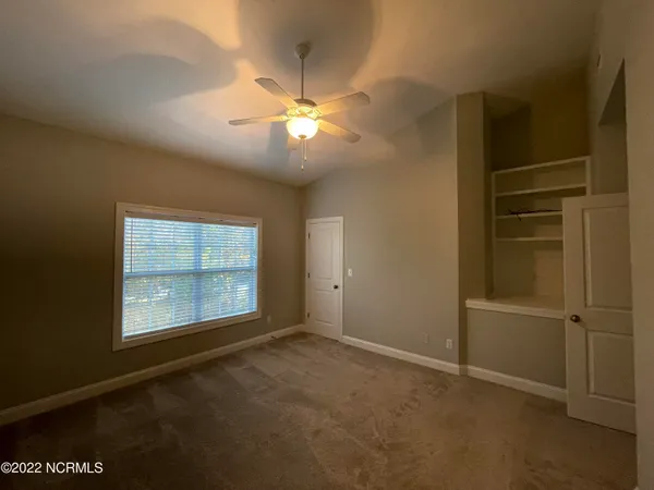 $1,950 | 4804 Exton Park Loop, Castle Hayne, NC 28429