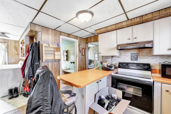 $149,900 | 1611 Jackson Street, Two Rivers, WI 54241