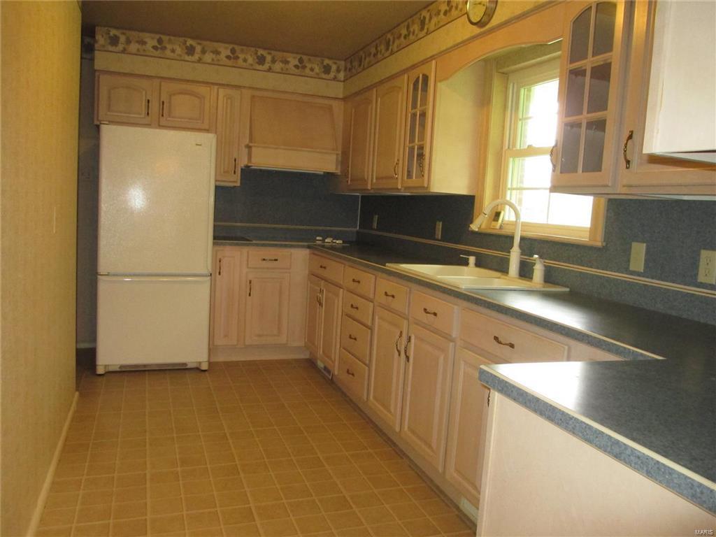 801 5th Street Chester, IL 62233 - Photo 8 of 29 Gallery Image 8