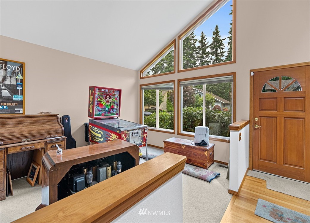2428 182nd Place Southeast Bothell, WA 98012 - Photo 6 of 14 Gallery Image 6