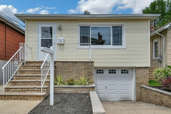 $4,100 | 126 Huber Street, Secaucus, NJ 07094