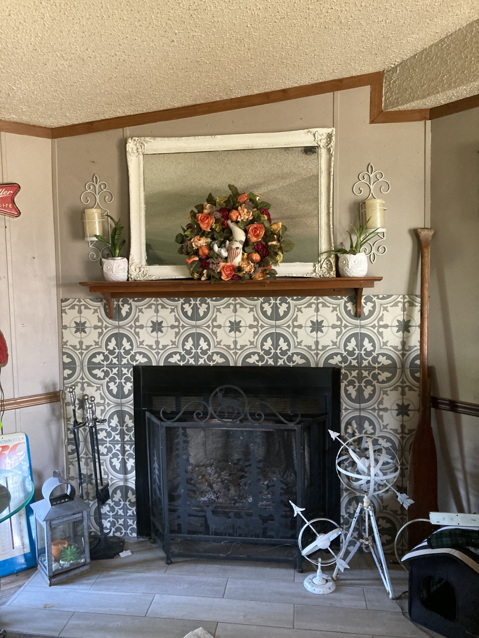 472 Allen Chapel Road Hilham, TN 38568 - Photo 5 of 28 a living room with a fireplace