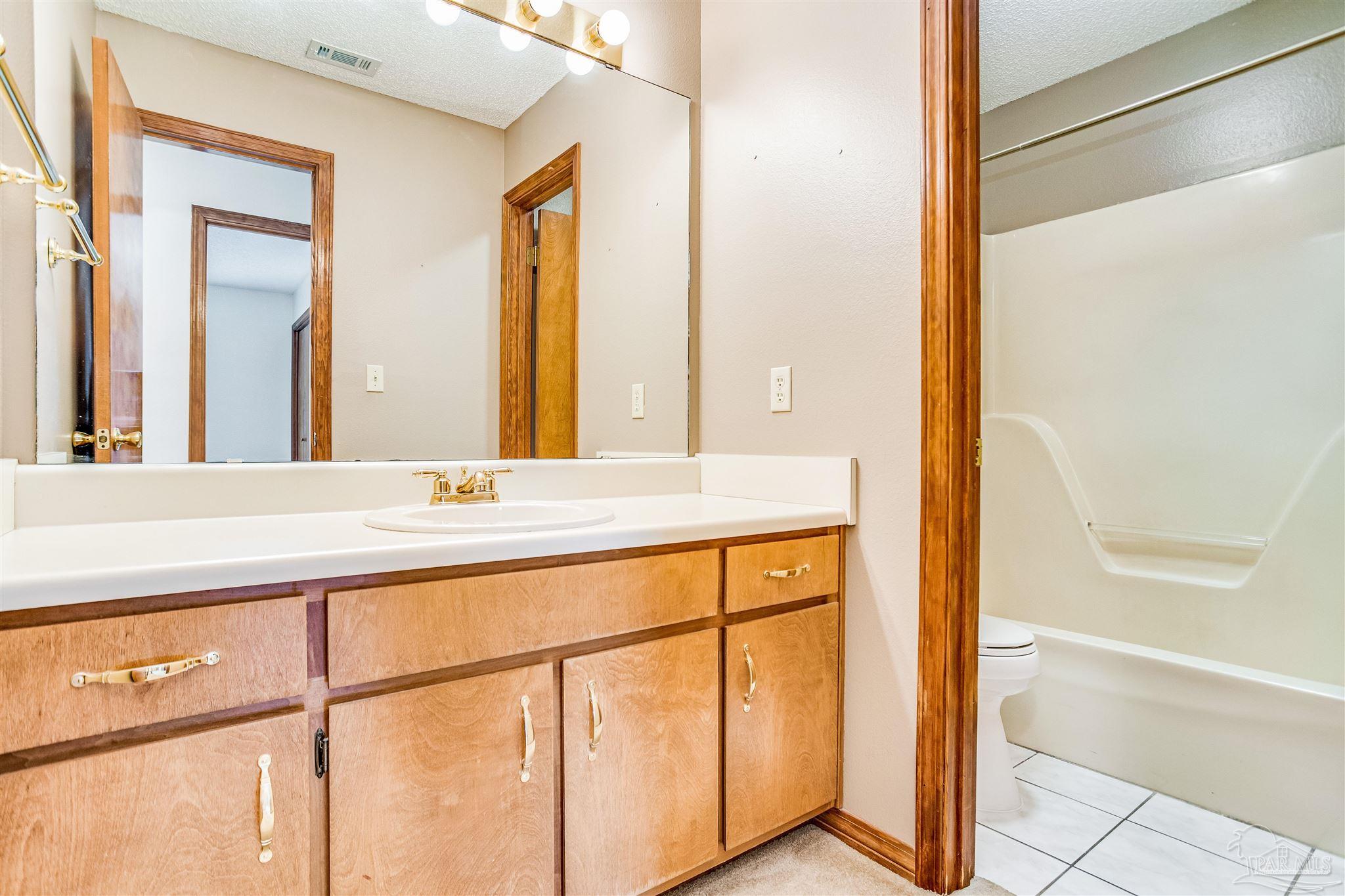 5729 Pebble Ridge Drive Milton, FL 32583 - Photo 15 of 33 Gallery Image 15
