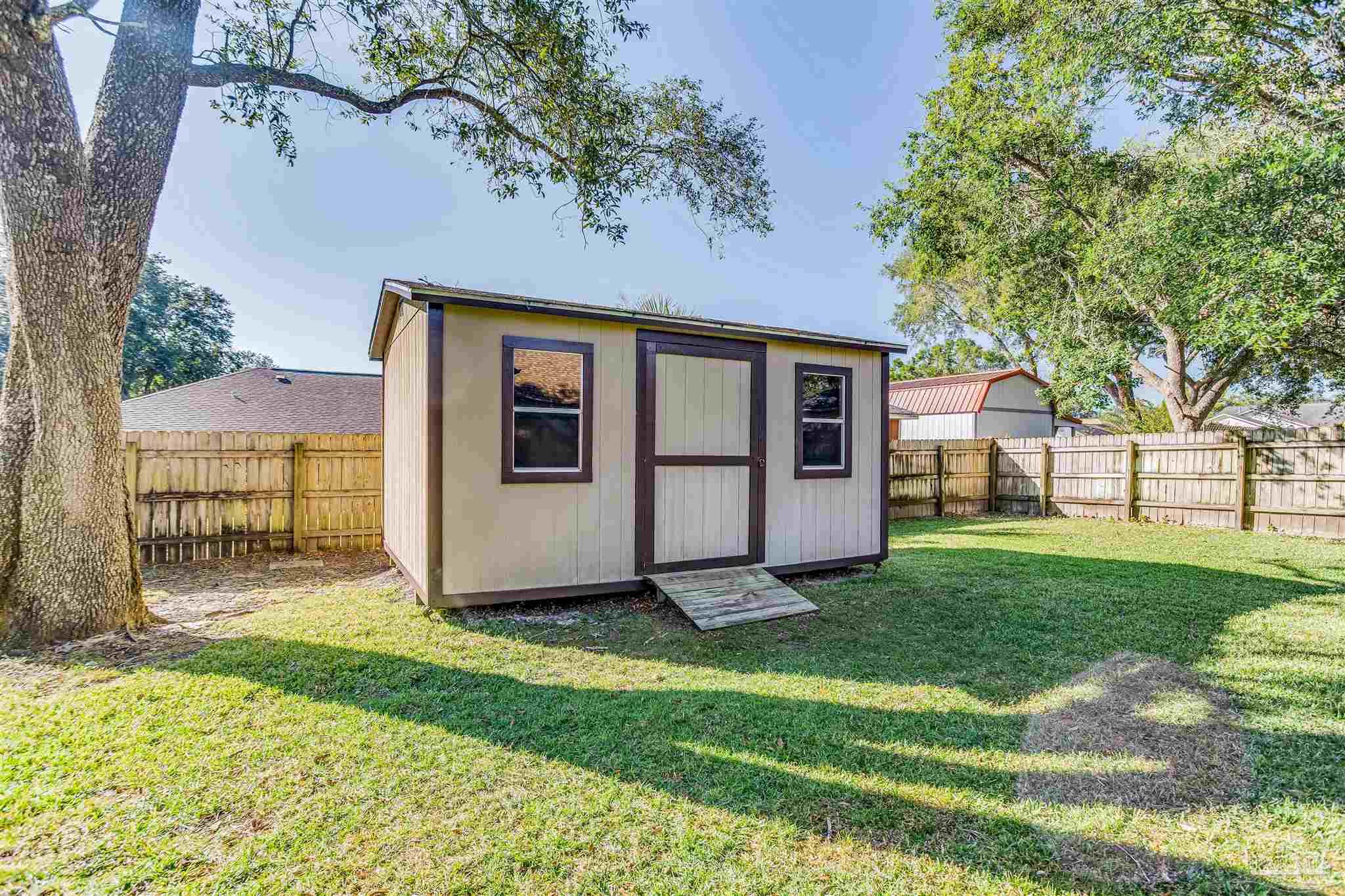 5729 Pebble Ridge Drive Milton, FL 32583 - Photo 27 of 33 Gallery Image 27