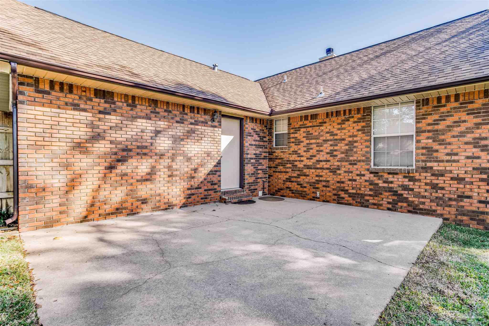 5729 Pebble Ridge Drive Milton, FL 32583 - Photo 28 of 33 Gallery Image 28